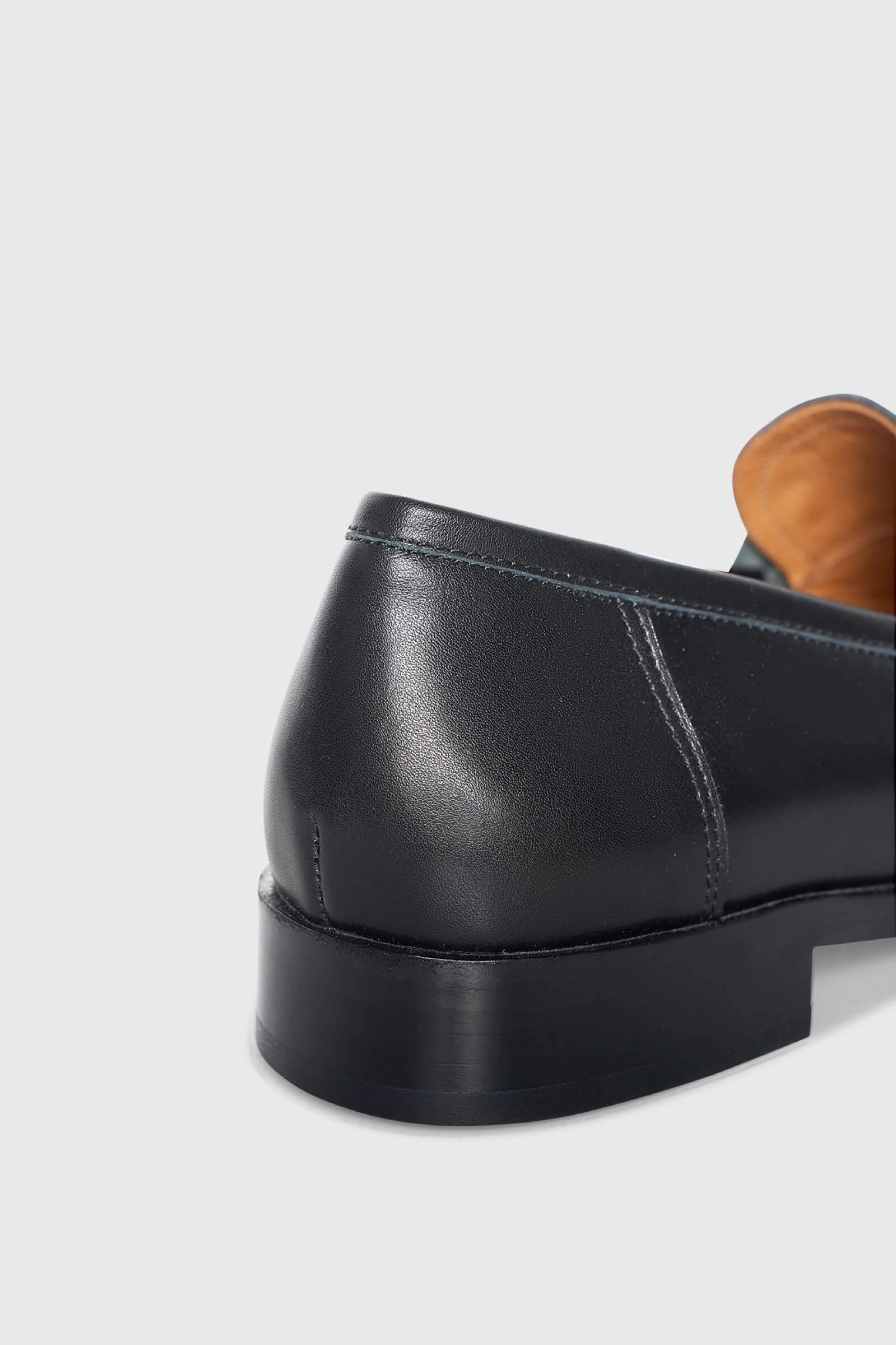 Boy Zwart Zilver Studs